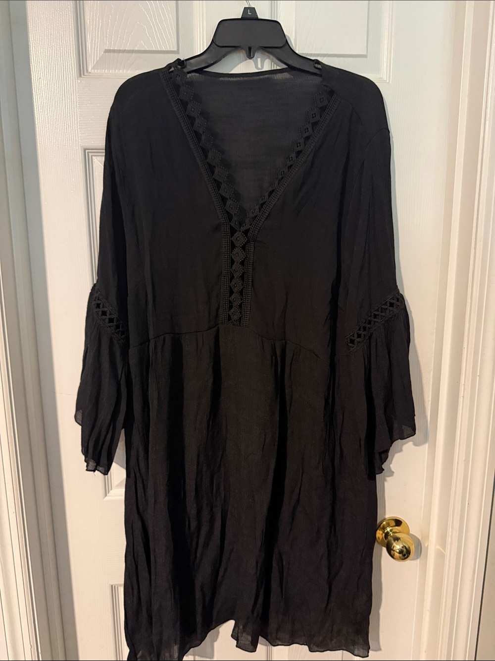 Amazon Essentials Black V-Neck Crochet Trim Swim Coverup
